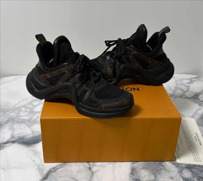 [265] 루이비통 아치라이트 모노그램 스니커즈 이미지