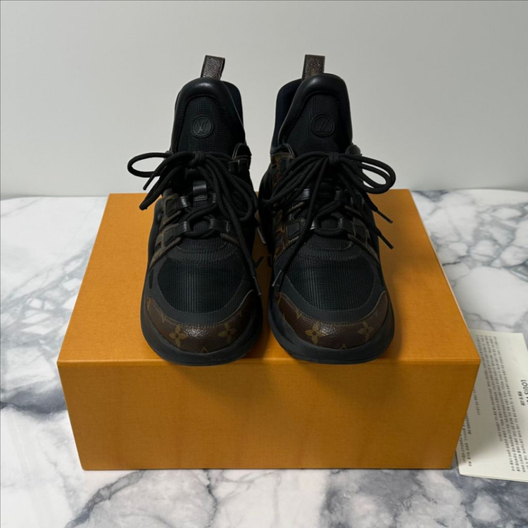 [265] 루이비통 아치라이트 모노그램 스니커즈 이미지