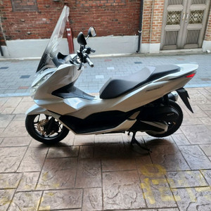 혼다 PCX