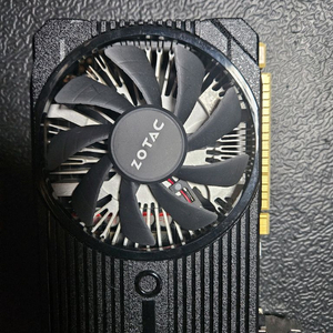 조텍 GTX 1050 2GB 그래픽카드