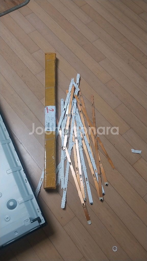 삼성 65인치tv스마트4k 빽라이트 신품 교환..하자있--9