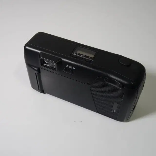 니콘 35-70mm 마크로 줌터치 400 필름카메라--1