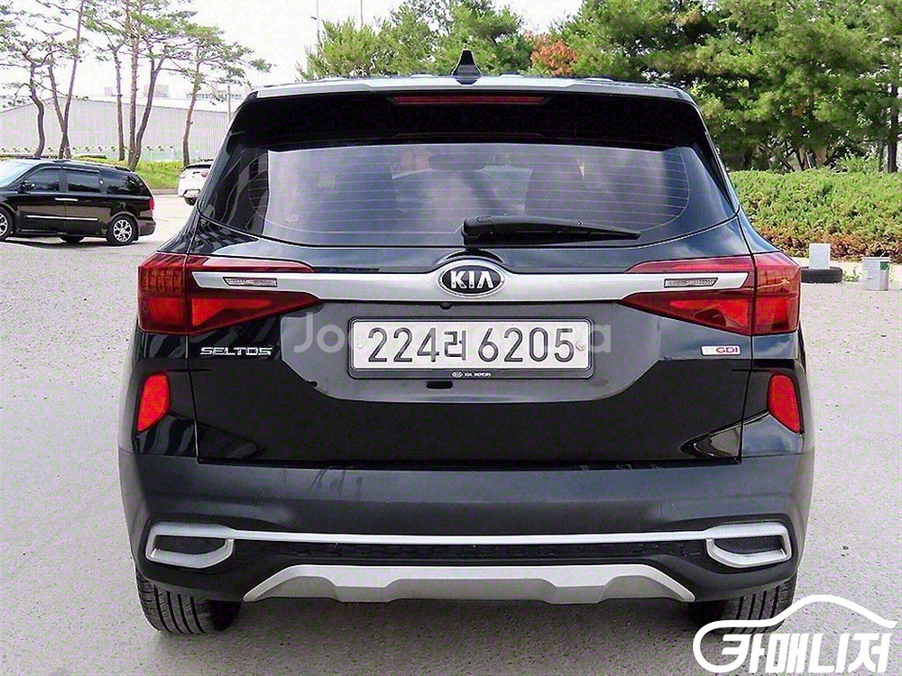 [기아]셀토스 가솔린 1.6 터보 2WD 프레스티지 #--2