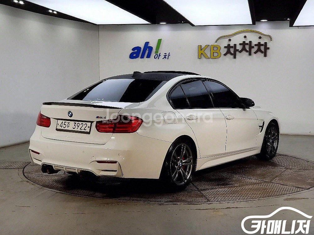 [BMW]3시리즈 (F30) 320d M 퍼포먼스 에디--2