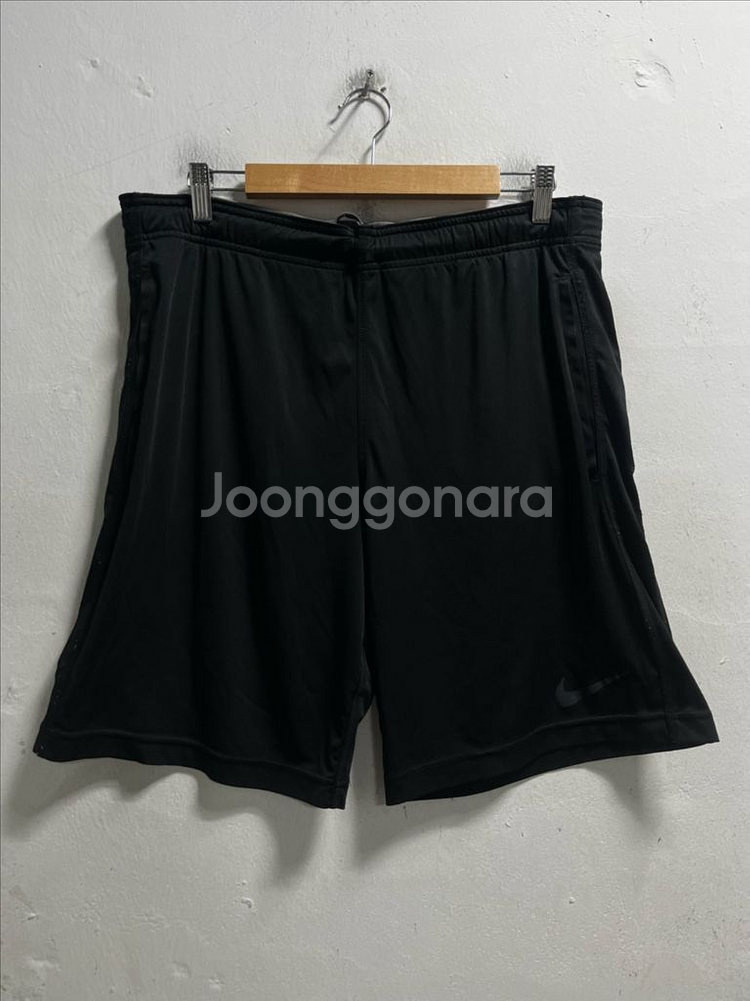 33-34 나이키 드라이핏 기능성 밴딩 반바지--0