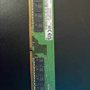삼성전자 DDR4 3200 16G 단면 한 장