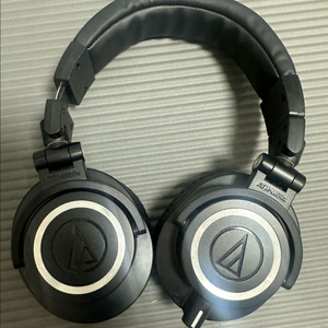 오디오테크니카 ATH-M50x 헤드폰