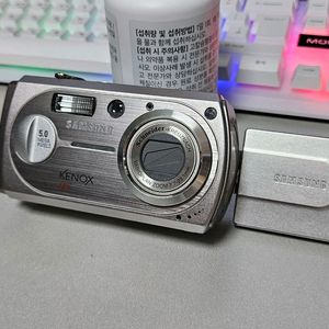 삼성 케녹스 a5 셀피 디카 스위블 액정