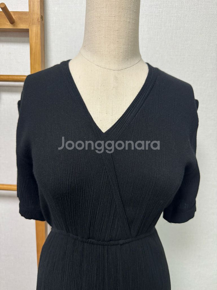 여름 롱원피스 블랙 브이넥 반팔 원피스--1