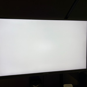 27인치 크로스오버 27GU950 4K 144hz 2대