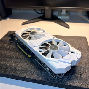 갤럭시 RTX 2070 SUPER OC WHITE