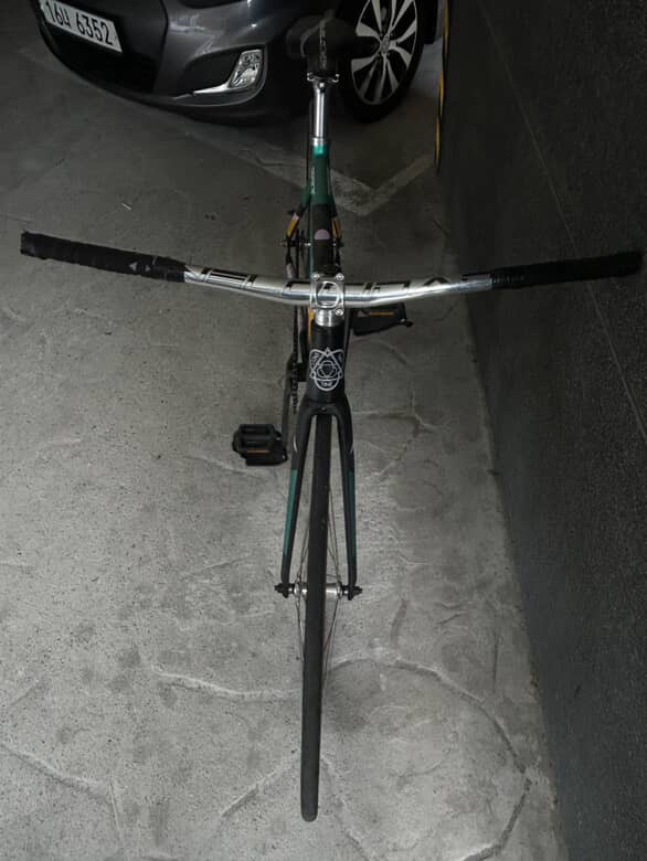 콘스탄틴 디스페랄 이미지