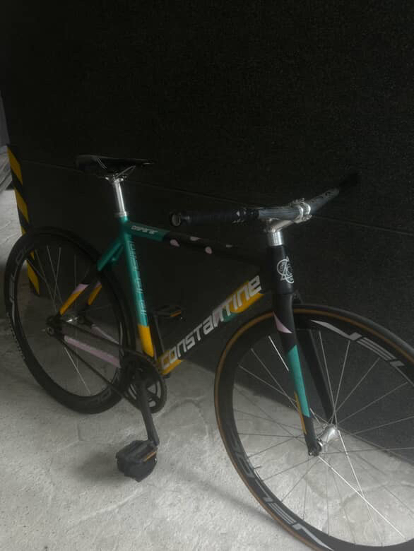 콘스탄틴 디스페랄 이미지