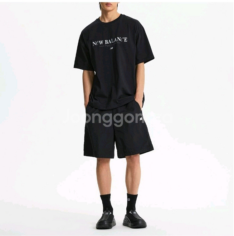 뉴발란스 플라잉 레터링 반팔티 XL--5