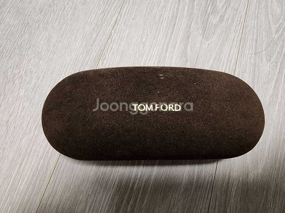 톰포드 안경테 팝니다--0