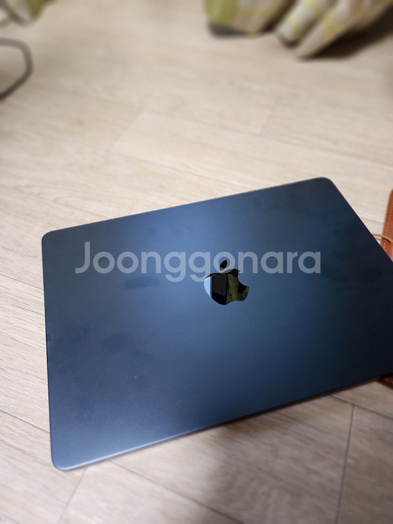 맥북에어 m2 13 미드나이트 8GB 256G--0