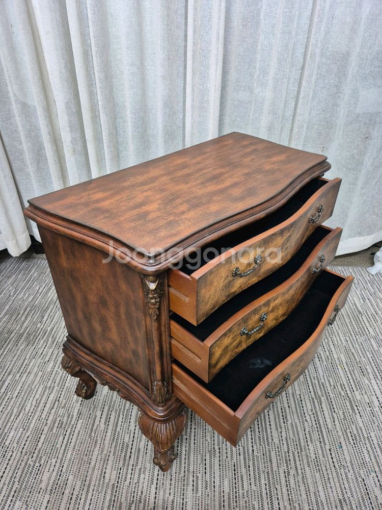 수입 엔틱 원목 3D 체스트--4