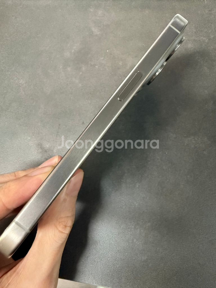 (S급)아이폰15프로 내추럴 티타늄 128GB 판매--4