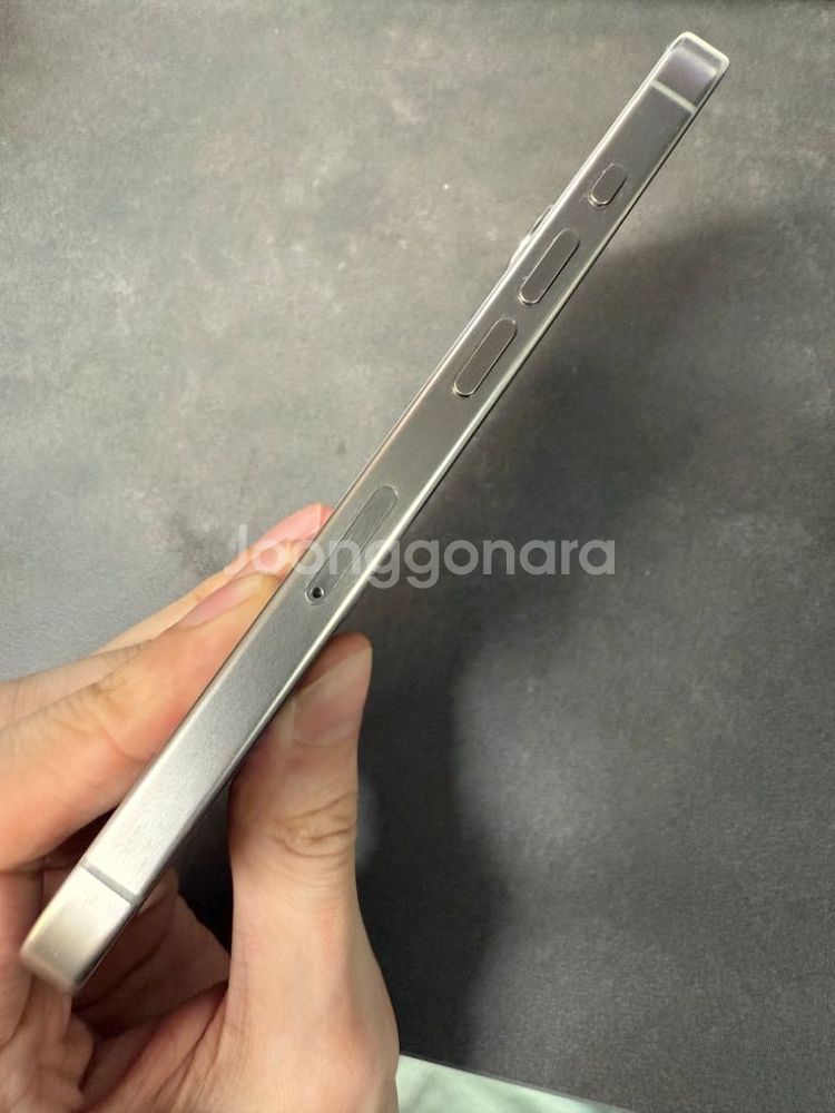 (S급)아이폰15프로 내추럴 티타늄 128GB 판매--5