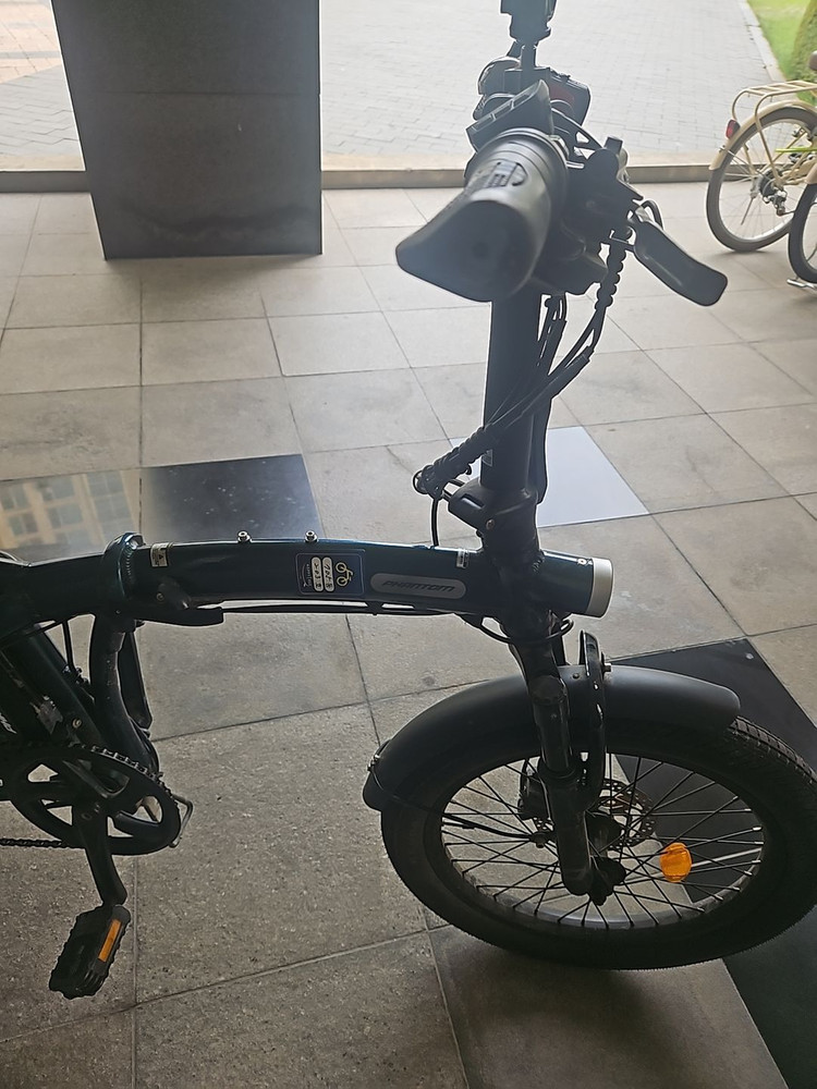 팬텀 Q SF 플러스 접이식 전기자전거 이미지