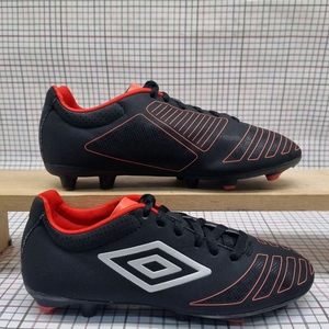 엄브로 아동축구화 225