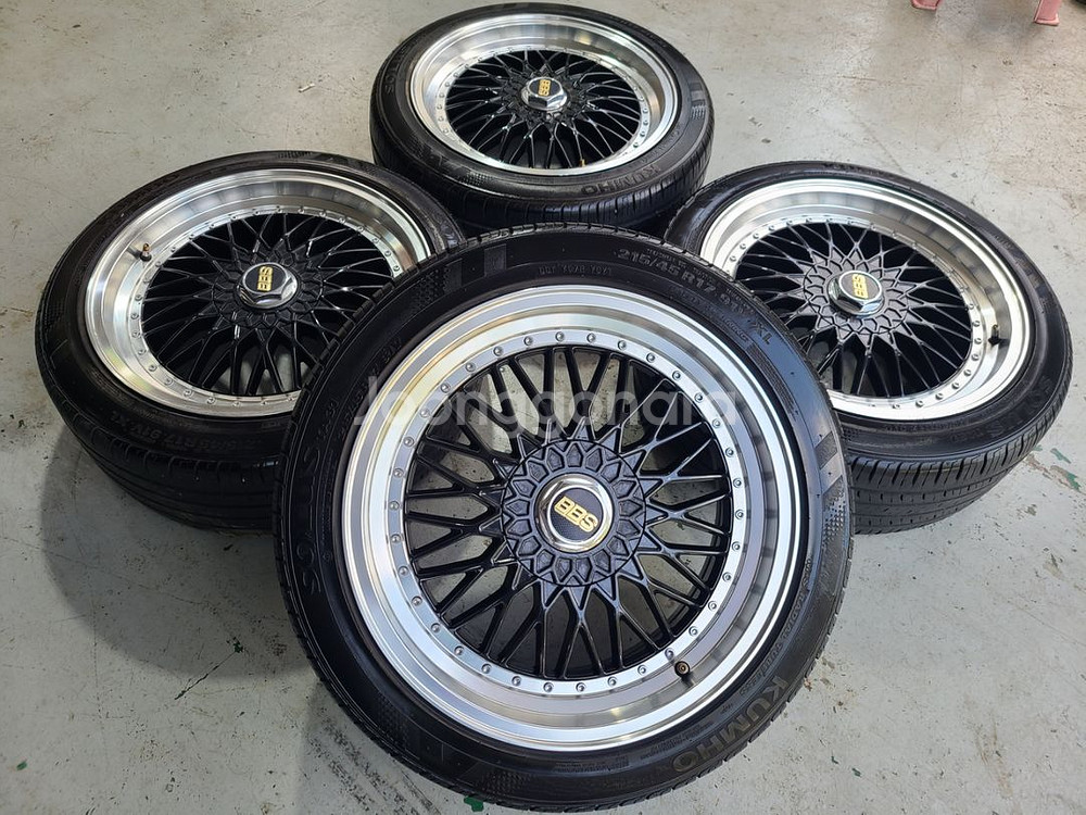 BBS 17인치 중고 캐스퍼 st휠타이어 팝니다--0