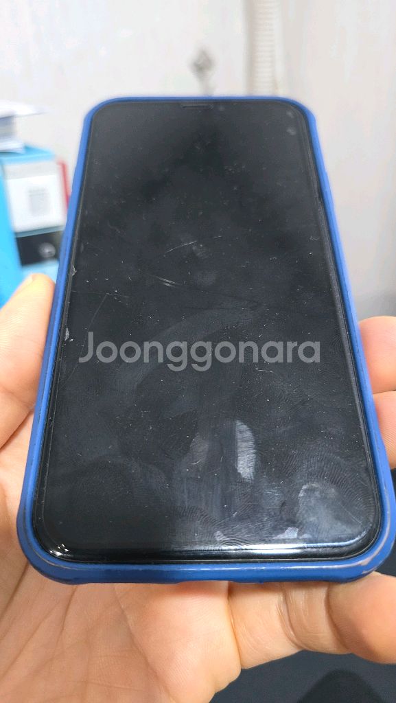 아이폰 XR 화이트 128기가 액정좋은폰 팔아요--0