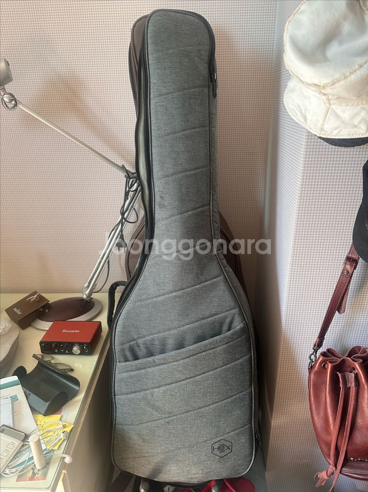 헥스 w300 메탈릭 딥퍼플 팝니다--1