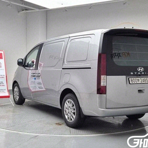 [현대]스타리아 2WD 디젤 카고 3인승 모던 (3인승