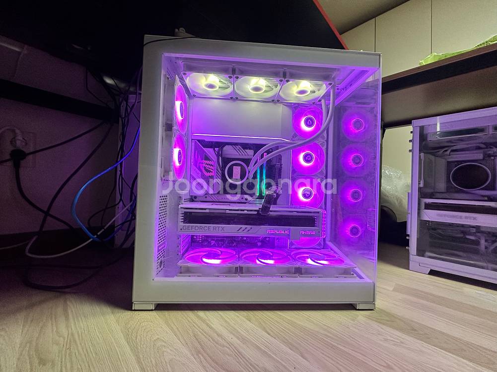 ASUS ROG STRIX RTX 4090 팝니다--3