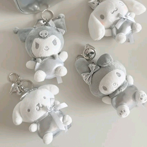 새상품 산리오 폼폼푸린 긱시크 실버 인형 키링
