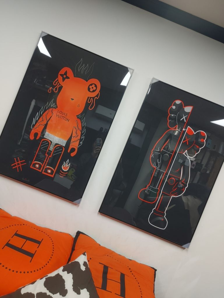 루이비통 베어브릭 카우스 피규어 대형 그림 액자 소품--6