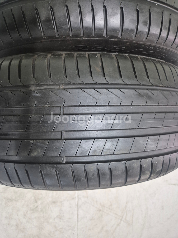 피렐리 신투라토 P7 255 45 19 / 255451--1