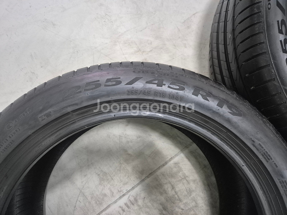 피렐리 신투라토 P7 255 45 19 / 255451--3