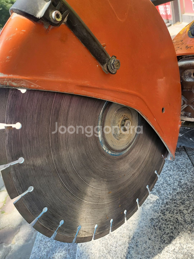 콘크리트벽 절단기스틸 핸드컷팅기 STIHL TS800--6