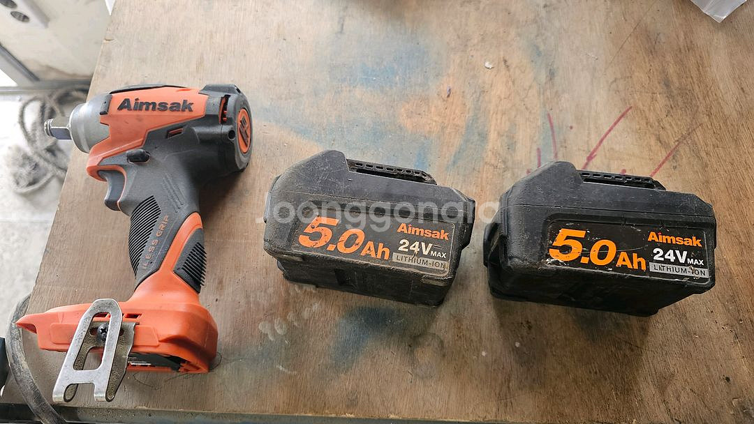 아임삭 bl22q815 임팩렌치 1/2 세트팝니다--7