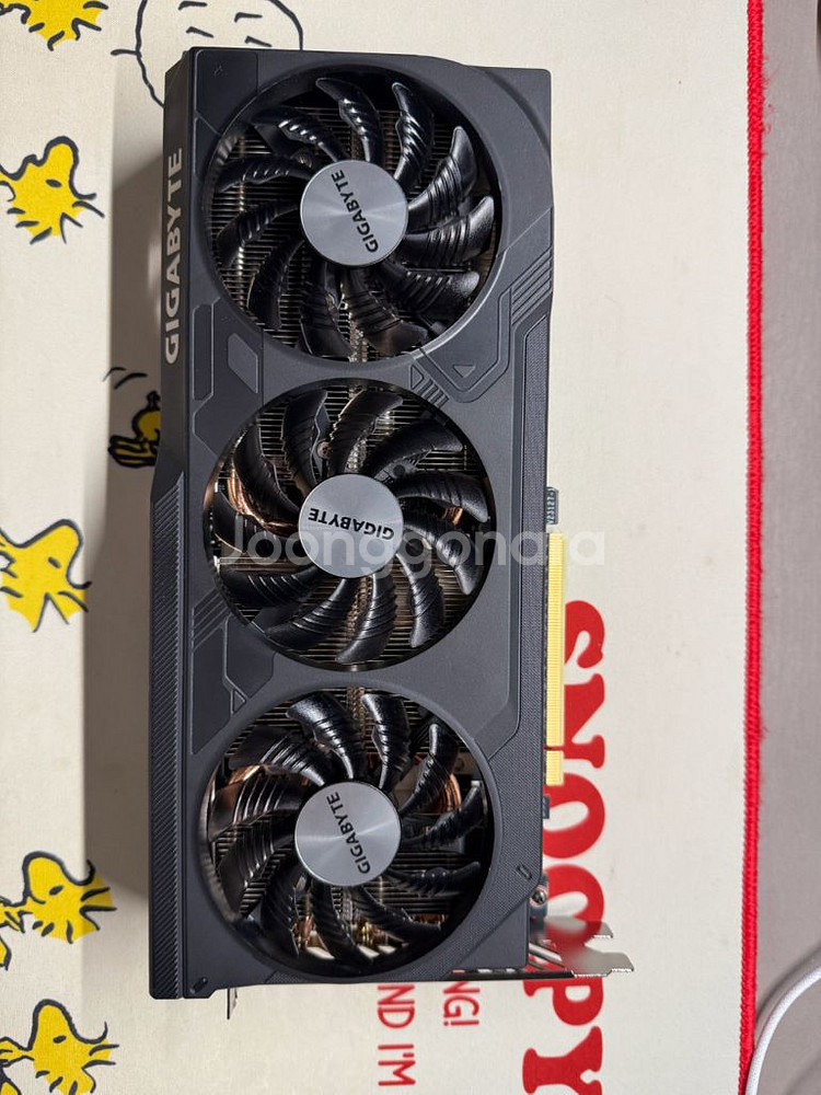 기가바이트 4070 SUPER WINDFORCE--1