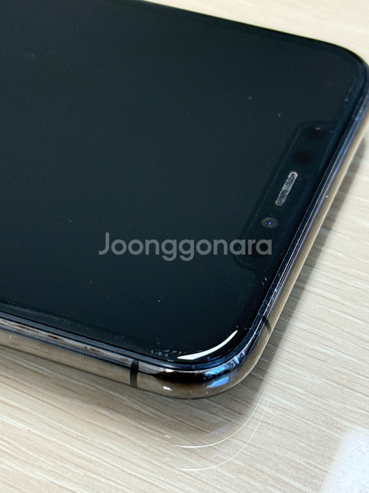 고장난 아이폰11프로맥스 64g--5