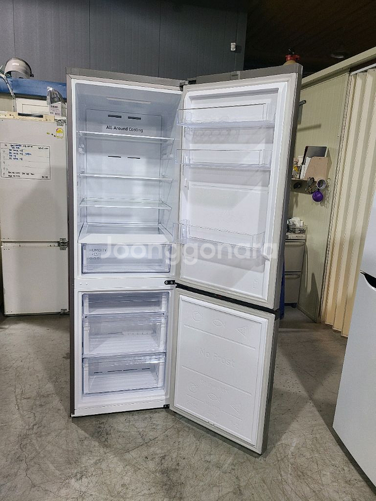 무료배송설치))) 삼성 비스포크 332리터 슬림형냉장고--3