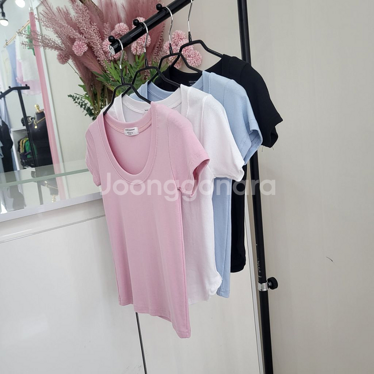 기본 유넥 슬림핏 캐쥬얼 티셔츠(2color)ㅡ무배--8