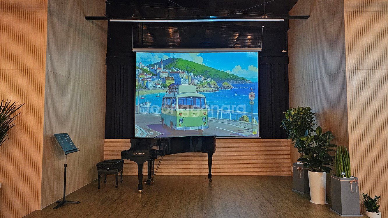 레이저 빔프로젝터 5500안시 뉴딘 NCP-H55--3