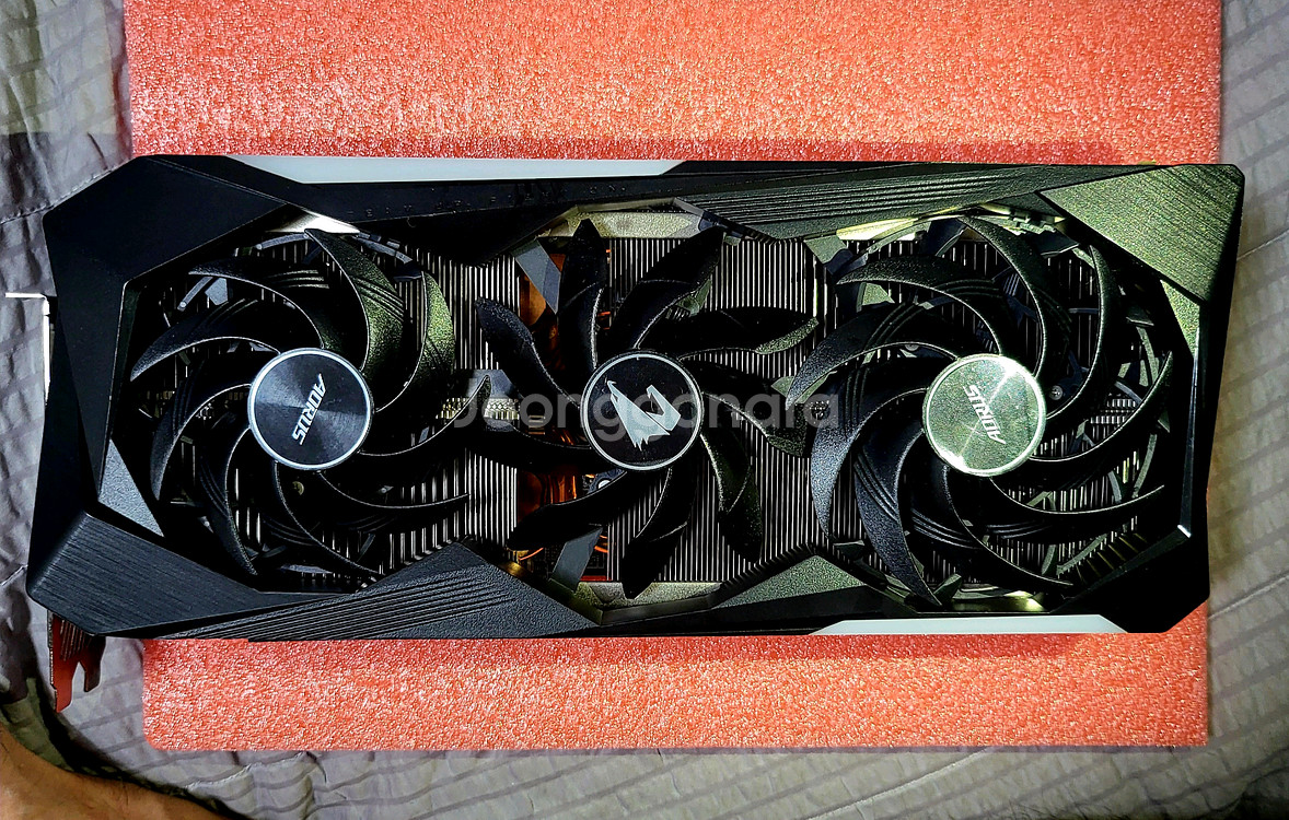 기가바이트 어로스마스터 RTX3070Ti 그래픽카드--0