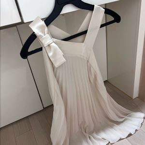 폴스미스 리본 플리츠 언발 블라우스 나시 탑