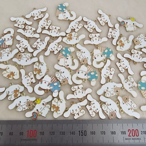 금속장식 시나모롤 5종 50개 일괄