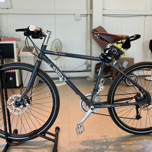 surly 설리 디스크트러커