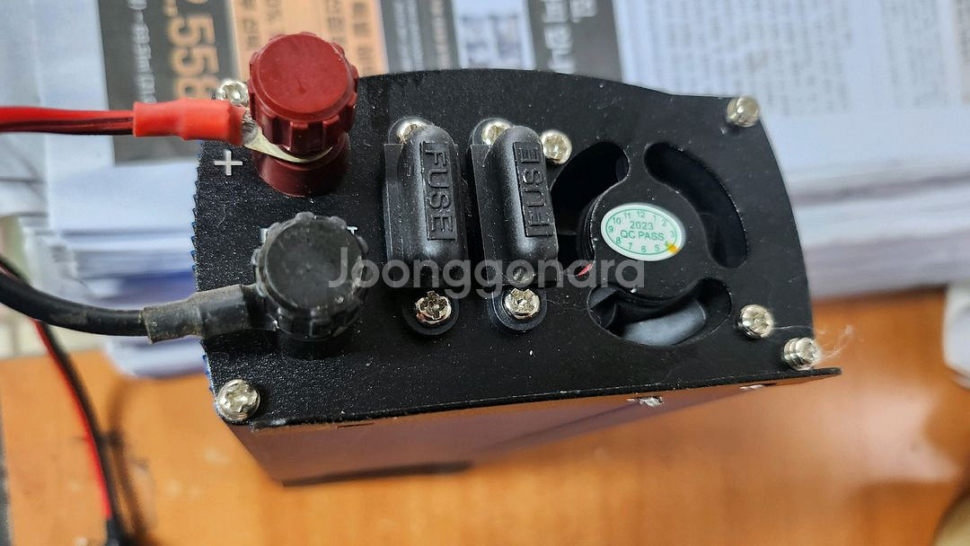 벨류텍 차량용 파워 인버터 VIP-600 12V--3