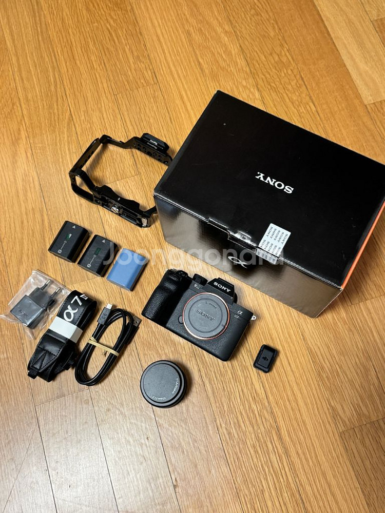 sony a7m4 바디 및 악세 일괄 판매합니다--0