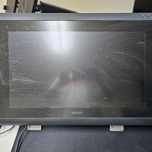 와콤 신티크 dtk-2200