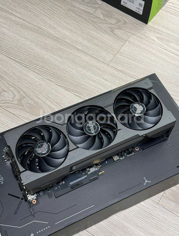 ASUS TUF 4070Ti OC D6X 12GB--1
