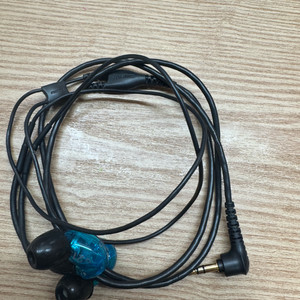 슈어 SE215SPE 이어폰 블루